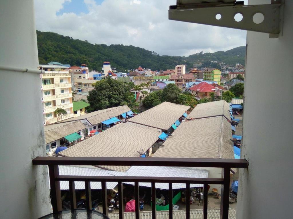 아리야 부티크 룸 호텔 Patong 외부 사진
